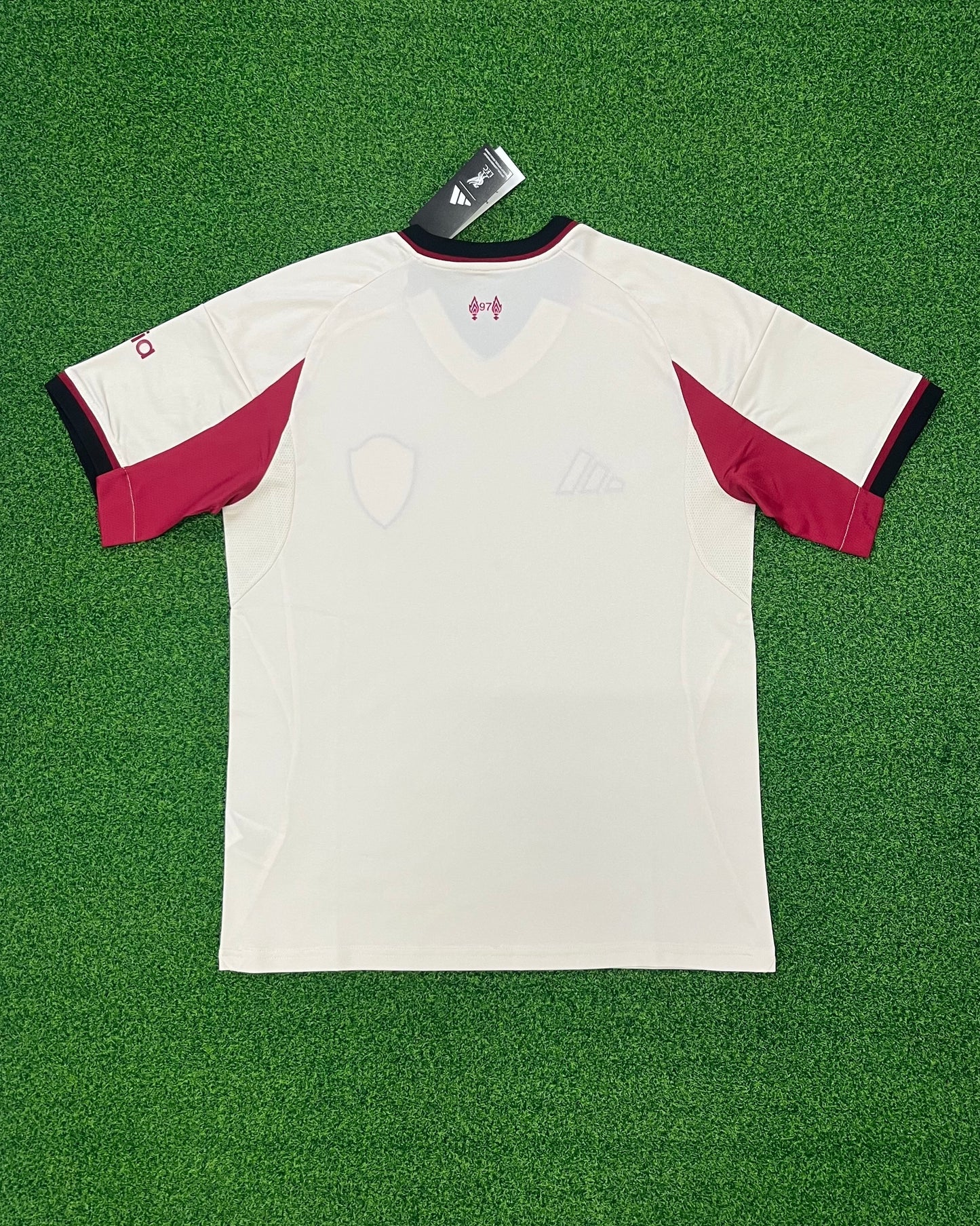 Liverpool Fan Version Borta 25/26